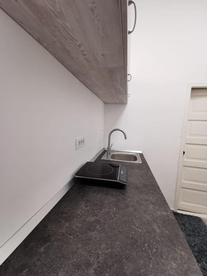 Silent Downtown Apartment 阿拉德 外观 照片